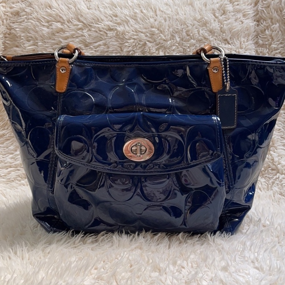 Coach Vintage Leah Embossed Patent Leather Tote Shoulder Bag